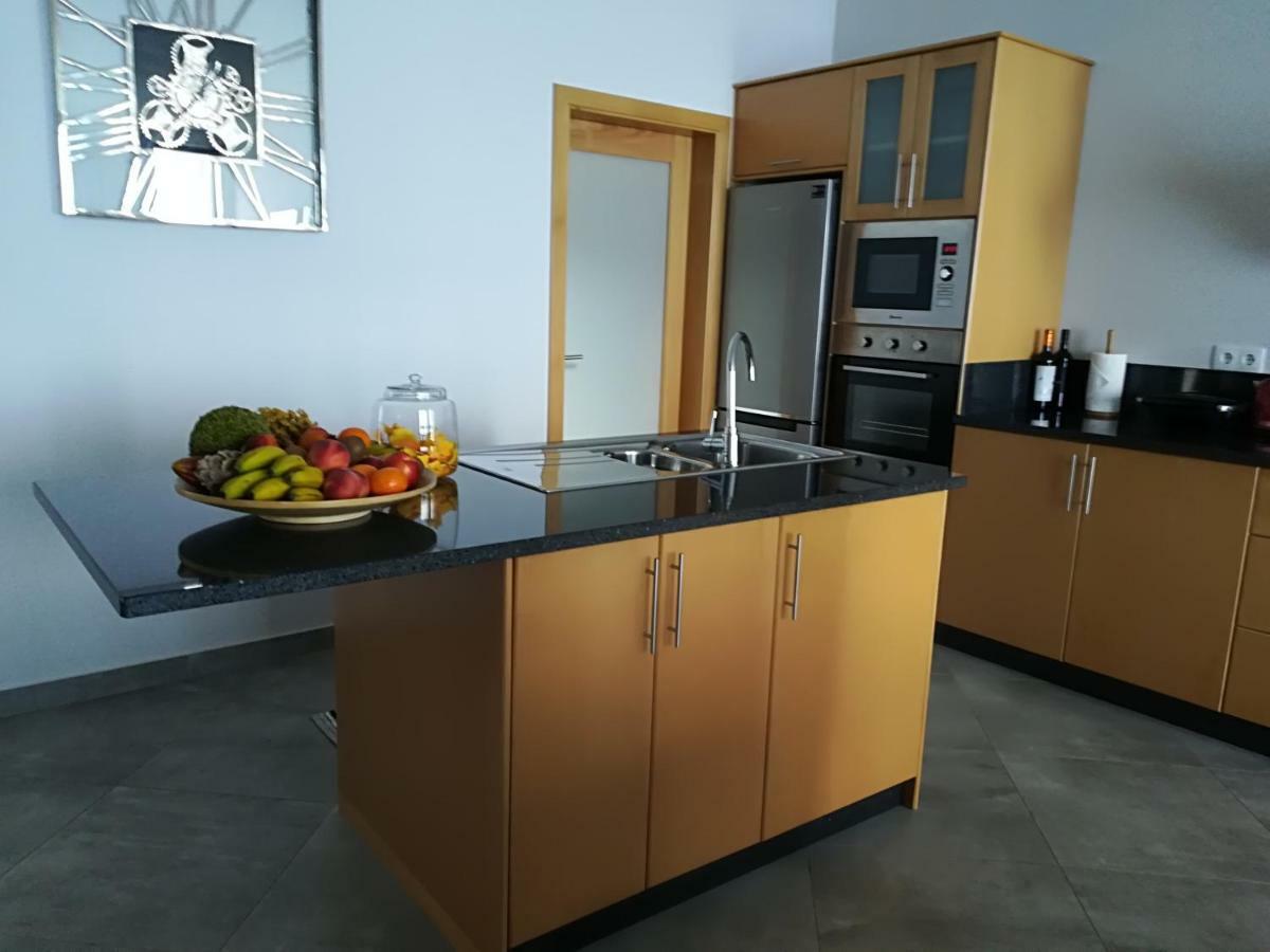 Ferienhaus Moradia Syso Arco da Calheta (Madeira)